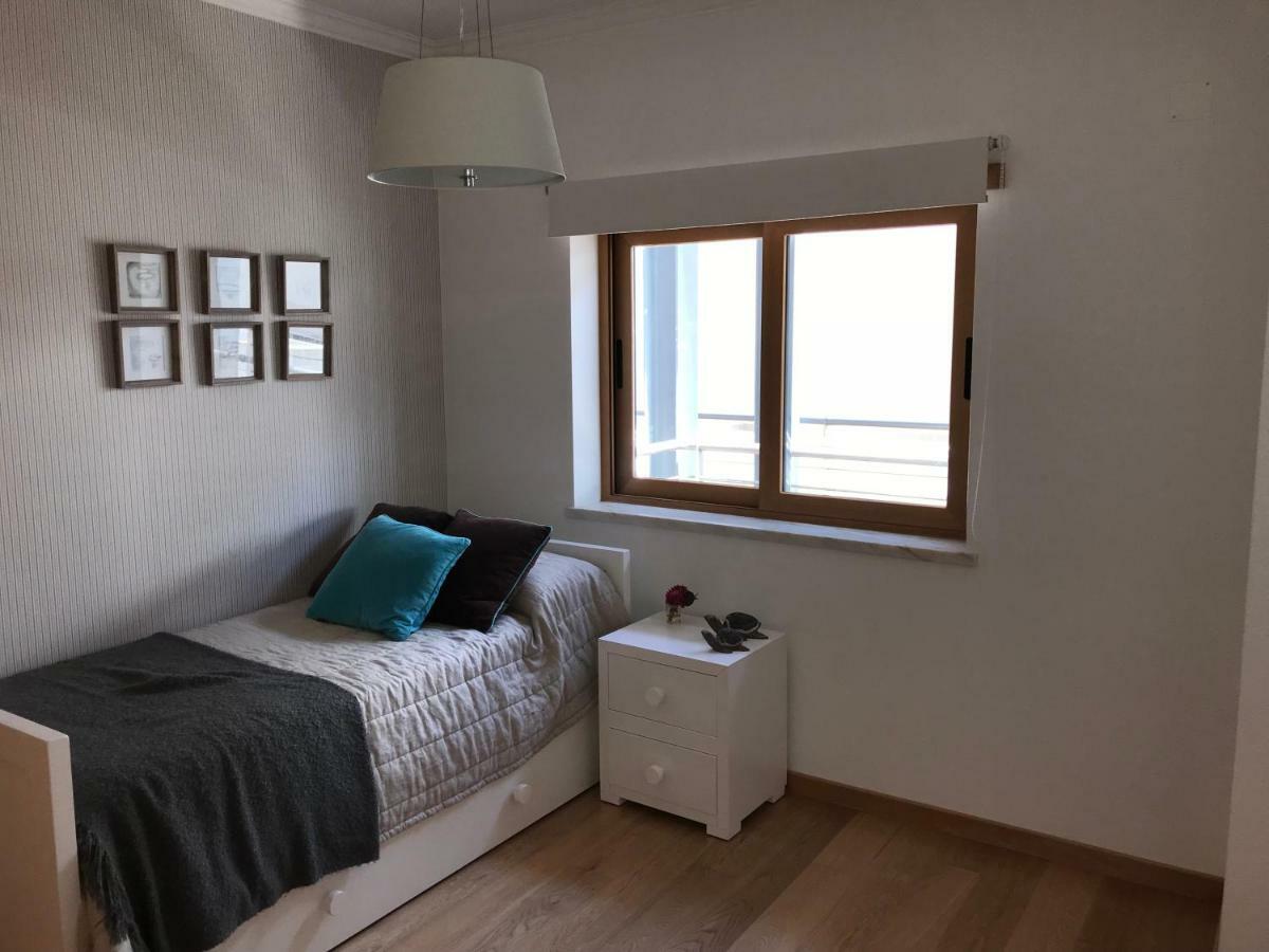 Apartamento Con Vistas Al Mar Сесимбра Екстериор снимка
