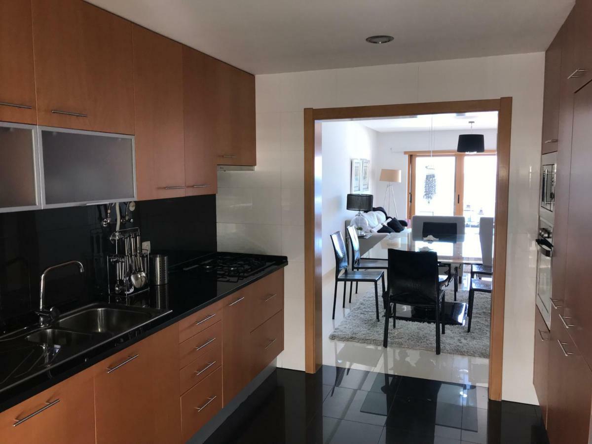 Apartamento Con Vistas Al Mar Сесимбра Екстериор снимка